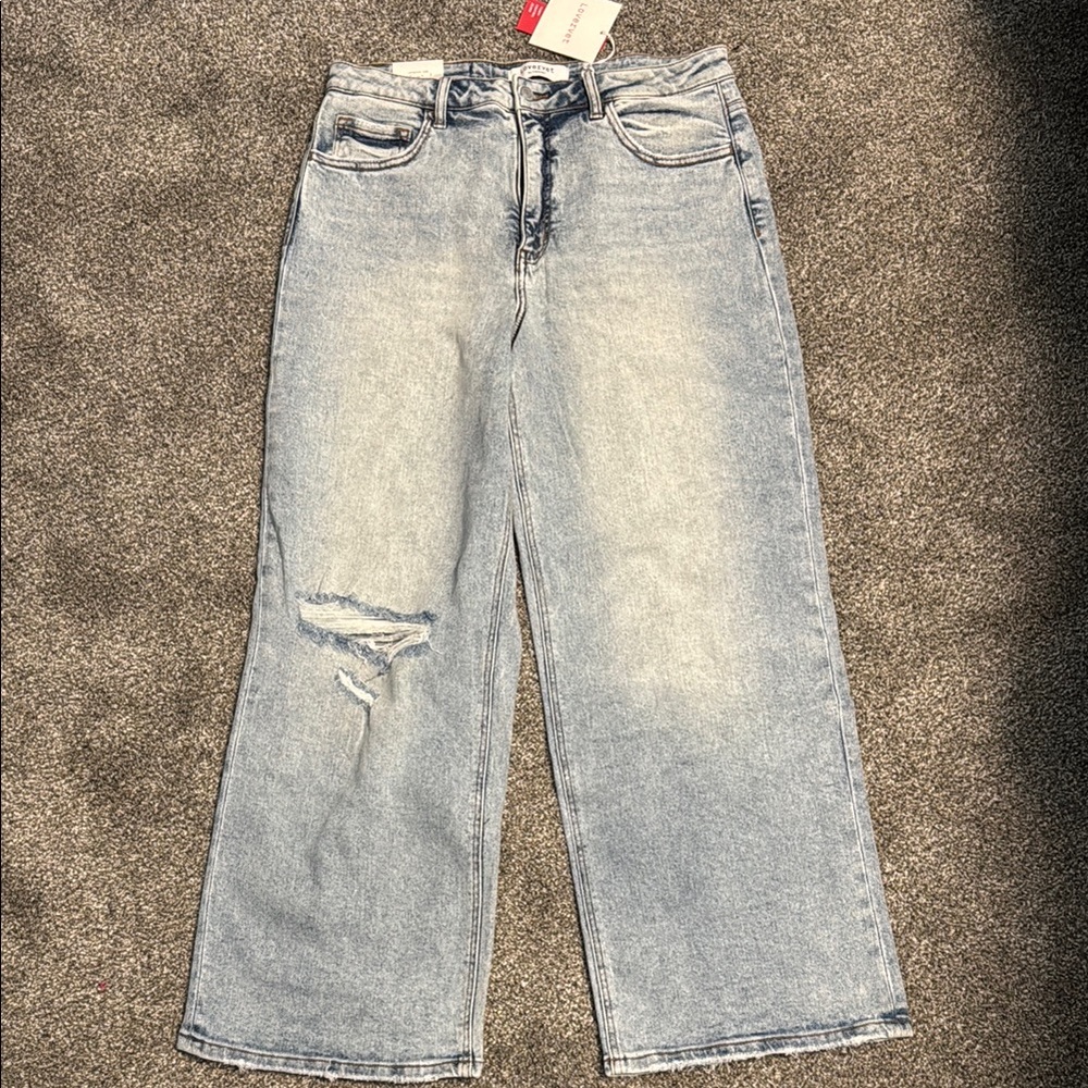 Loveret by Vervet Women's Light Blue Jeans Distressed Wide Leg 32/15 NWT